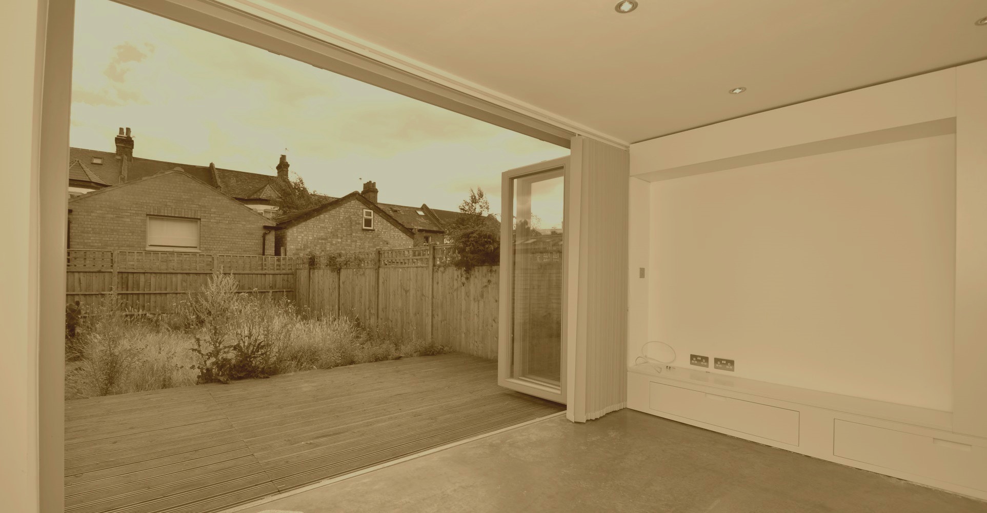 Slider, Glaziers in Isleworth, TW7